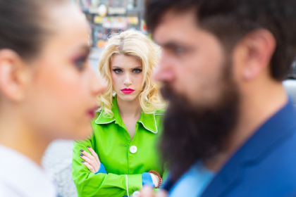 Ревность: что это такое и как с ней справиться